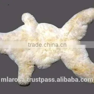WHITE ALPACA HIDE thumbnail-1