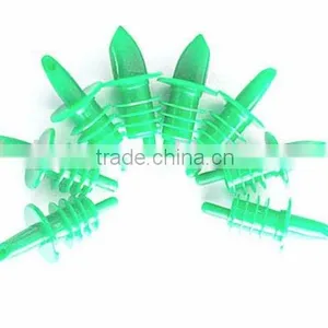 Metal Or Plastic Whiskey Wine Pourer thumbnail-3