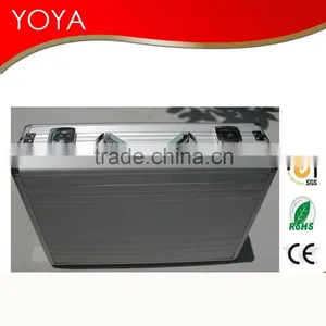 ESSENTIAL CASE With DELUXE Keyed Clasp Lock for Oils thumbnail-1