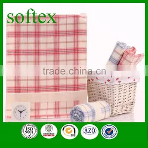 100% Cotton Yarn Dyed Top Grade Jacquard Face Towel thumbnail-1