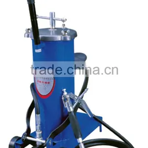 Pedal Grease Injector thumbnail-1