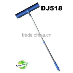 Iron Telescopic Squeegee thumbnail-1