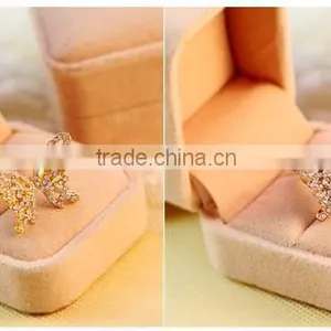 Bulk Popular in World Women Crystal Butterfly Diamante Rings thumbnail-3