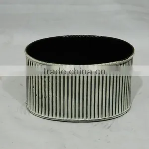 Plant Pot thumbnail-1