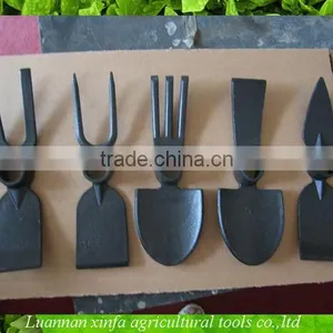 Different Types of Agricultural Tools Pickaxe Head thumbnail-1