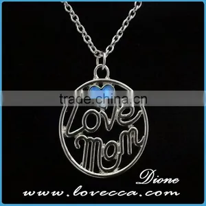 Gorgeous Glowing Jewelry Glow in the Dark Necklace thumbnail-5