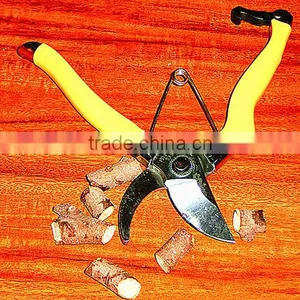 Yellow BY-pass Pruners thumbnail-6