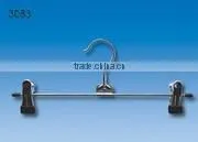 Metal Hanger thumbnail-1