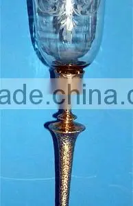 Metal Hurricane Lamp With Glass Chimney thumbnail-4