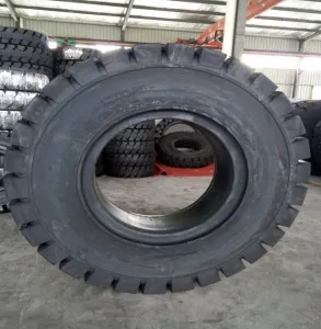 1200R20 Solid Truck Tyre thumbnail-3
