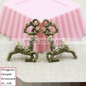 DIY Manual Zinc Alloy Accessories Running Sika Deer Pendant thumbnail-1