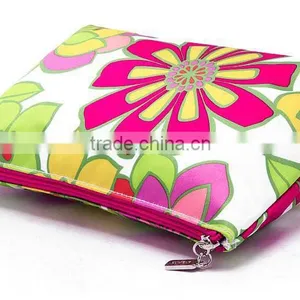 Promotional Charming Printed Flower Cosmetic Bags for Women thumbnail-3