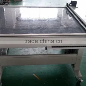 Paper Box Cutting Machine With Laser Position thumbnail-2