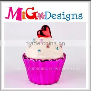 New Arrival Ceramic Cupcake Heart On The Cover Novelty Cookie Jar thumbnail-1
