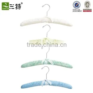 Customized Sponge Satin Hangers thumbnail-1
