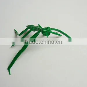 Green Plastic Animal Mantis Plant Ties thumbnail-3