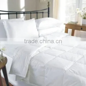 King Size Cheap 13.5tog Summer Duvet thumbnail-1