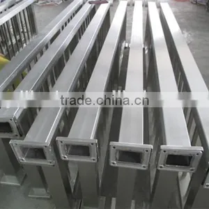 High Quality Stainless Steel Short Rail Fence Railing thumbnail-1