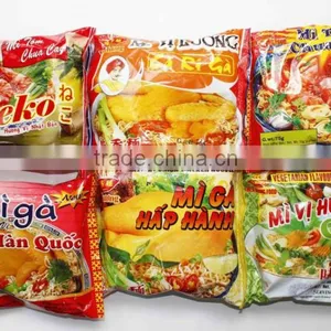 Curry Chicken Fired Intant Noodles in Bag 70 gr thumbnail-2