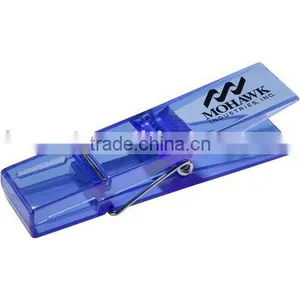 Plastic Clip thumbnail-1