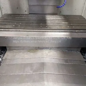 Taiwan Gamma HV1400LA Vertical Machining Center thumbnail-3