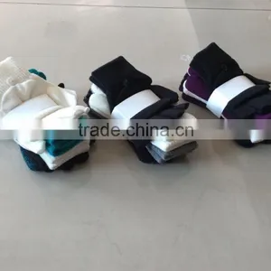 Gloves Wholesale thumbnail-4