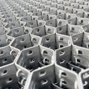 SS316L Expanded Welded Stainless Steel Wire Hex Metal Mesh 25mm Depth High Weldability Cutting Chemical Reactor Refractory thumbnail-1