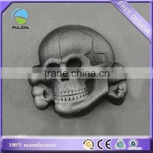 Metal Antique Silver Plating Skull Heads Souvenir Pin Badge With Brooch Pin thumbnail-1
