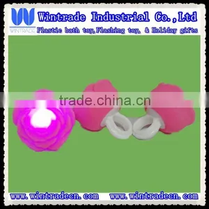 Plastic Rose Toy Finger Ring thumbnail-1
