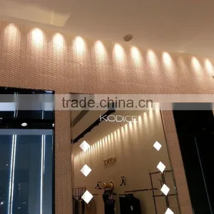 Lightweight Plastic Honeycomb Panel Used as Fashion Shop Wall Panel thumbnail-2