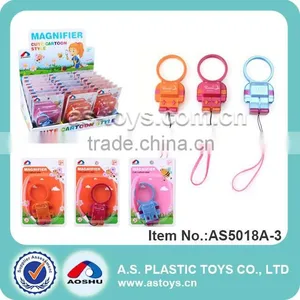 Novelty Robot Toy Plastic Magnifying Glass thumbnail-1