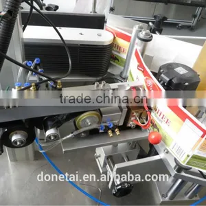 Automatic Lubricating Oil Bottle Labeler thumbnail-5