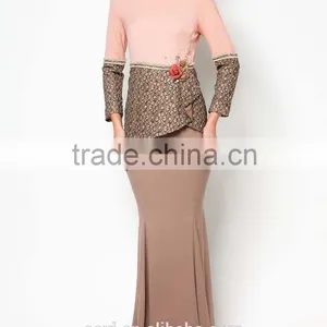 Printed Appliqued Excellent Supplier Made in China Muslim Dress thumbnail-2