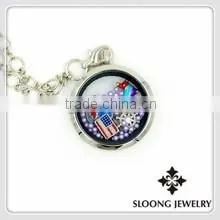 Wholesale Design Flower Shaped Alloy Pendant Necklace thumbnail-5
