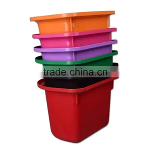 Red Color Plastic Hanging Horse Bucket for Sale thumbnail-1