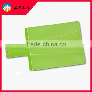 Collapsible Multifunction PP Kitchen Cutting Board With Handle thumbnail-3