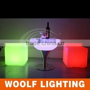 Fashional Bar Nightclub Round Glow LED Table thumbnail-4