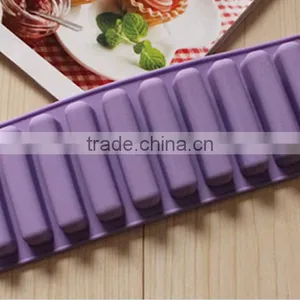 Hot Selling in Summer Silicone Bar Shaped Ice Cube Tray thumbnail-2