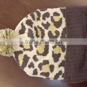 Fashion Knit Cap With Jacquard thumbnail-6