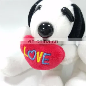 HI CE Cartoon Character Plush Toy Snoopy for Kids ,Snoopy With a Red Heart Stuffed Plus Doll for Valentine Day thumbnail-1