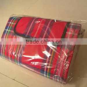 Top Quality Portable Fleece Picnic Mat for Camping Baby Crawl and Children Playing Eco Friendly Wholesale OEM thumbnail-3