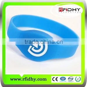 Manufacturer of Customized Rfid Nylon Wristband thumbnail-1