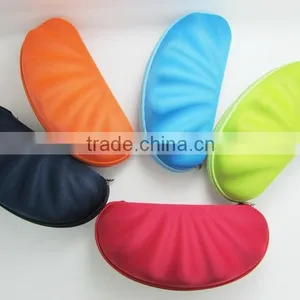 China Factory Eyeglass Cases Wholesale thumbnail-2