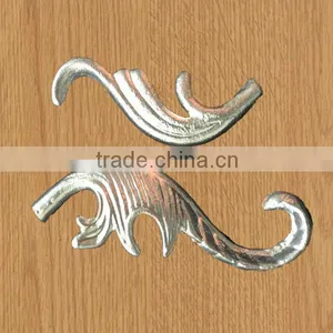 Wrought Steel Flowers thumbnail-2