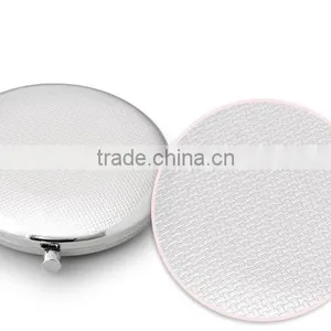 Winho Red Corals Design Pocket Mirror With Crystal Cover thumbnail-5
