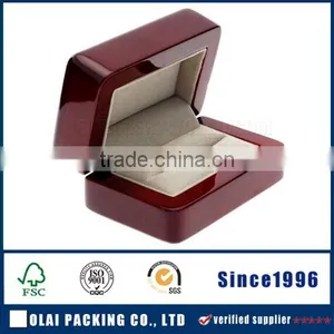 Double Wood Ring Box thumbnail-2