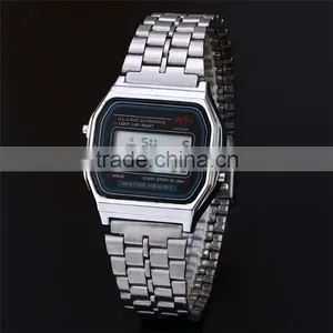 Amazon Hot Sell Multifunctional F-91W Fashion Watch Alarm Clock Students Watch Digital Watch thumbnail-3