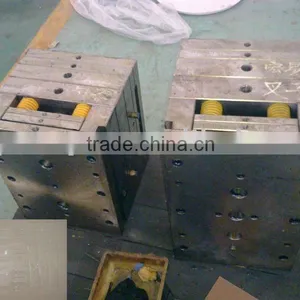 HYJF Spoon Injection Mold thumbnail-1