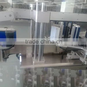 Automatic Self-adhesive Square Bottle Labeling Machine With PLC Programmable Control thumbnail-3