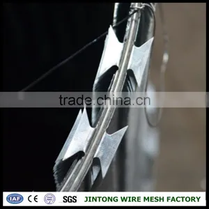 Bto 22 Razor Concertina Barbed Wire thumbnail-1
